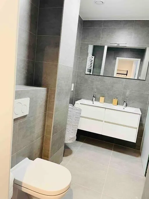 Luxury New Flat With Terrace & Parking-Beg1 Apartment Luxembourg Luxembourg